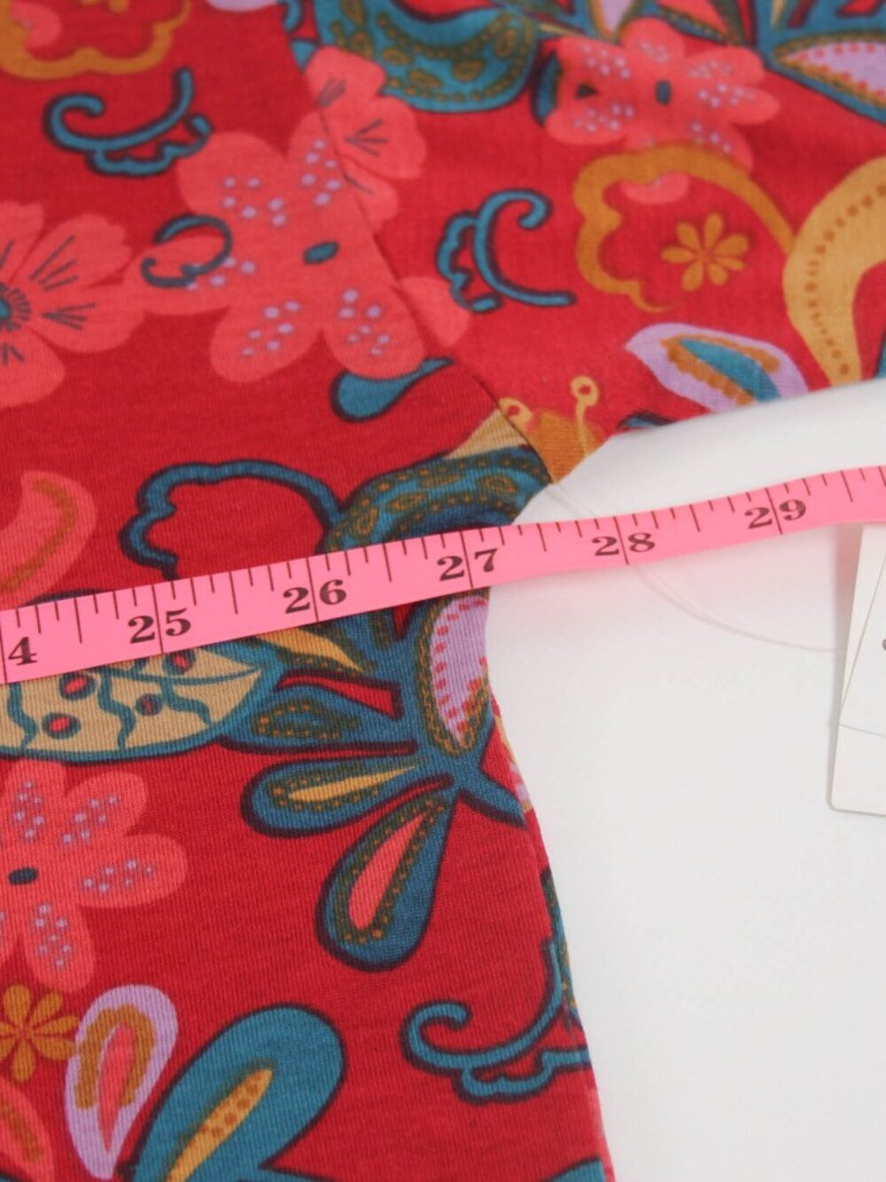 LuLaRoe Irma Tunic Top Large (oversized) - Red Floral Paisley Hi Low - Picture 6 of 7